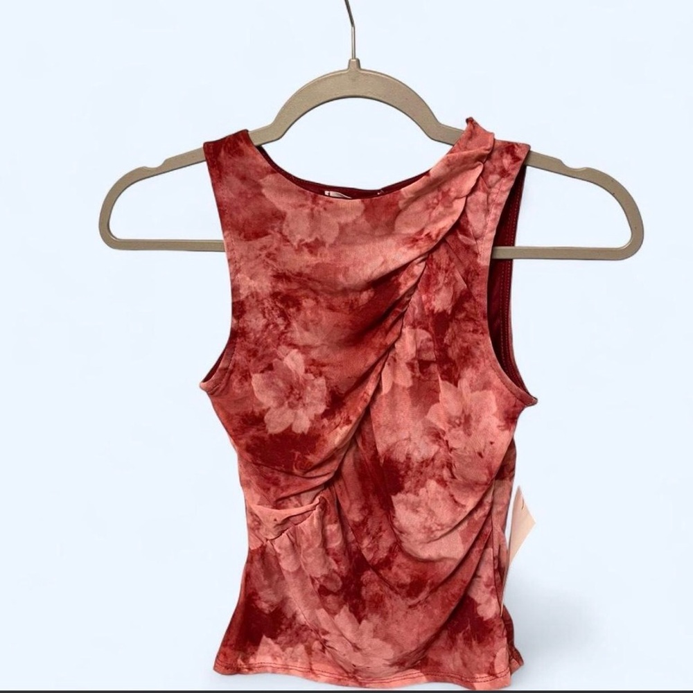 Floral Sleeveless Top - Red